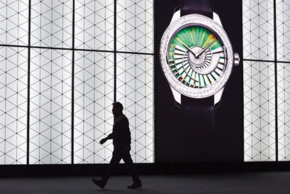 WATCH OUT: A visitor at Baselworld 2016 (MICHAEL BUHOLZER/GETTY IMAGES)