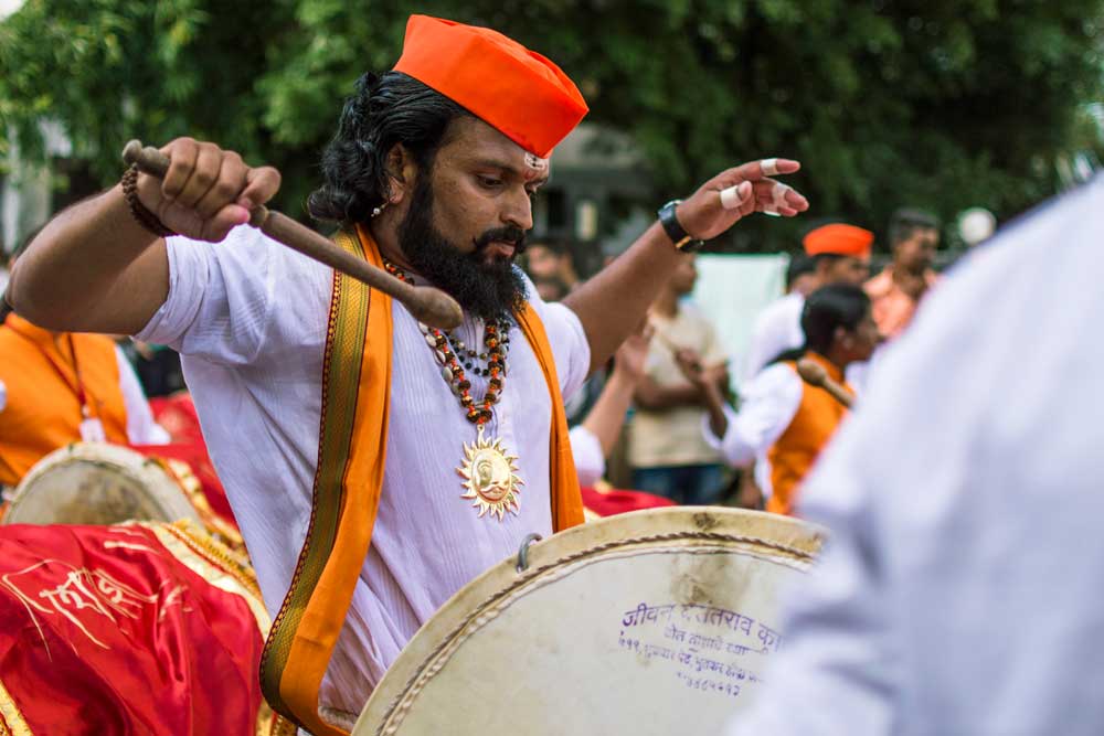 DJ Meets Dhol